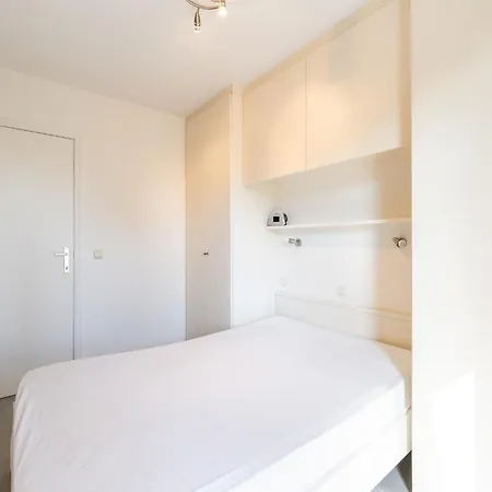 Apartman In With Sea Views *