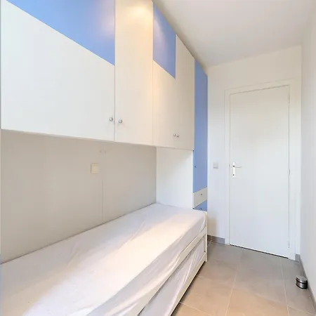 شقة In With Sea Views